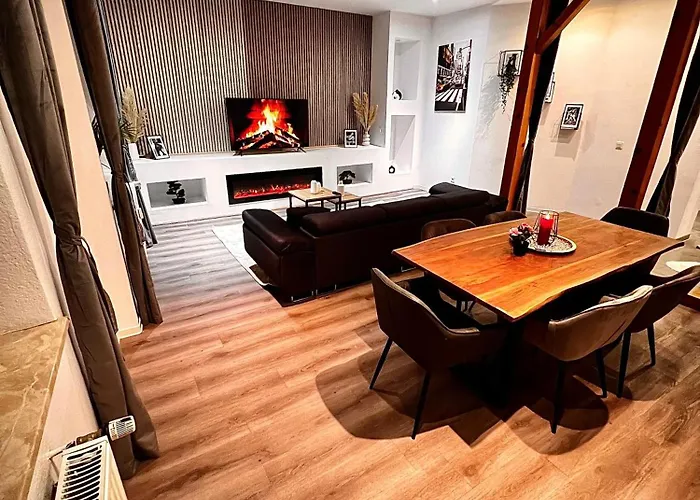 Modern * Oberhausen (North Rhine-Westphalia)